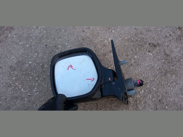 bontott PEUGEOT PARTNER Bal Visszapillantó Tükör (Mechanikus)