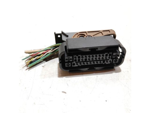 bontott PEUGEOT PARTNER Csatlakozó