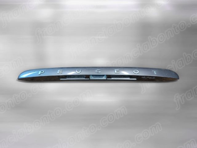 bontott PEUGEOT PARTNER Csomagtérajtó Díszléc