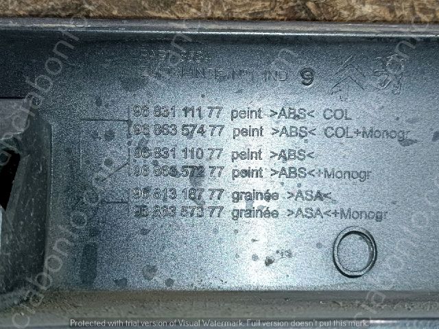 bontott PEUGEOT PARTNER Csomagtérajtó Díszléc