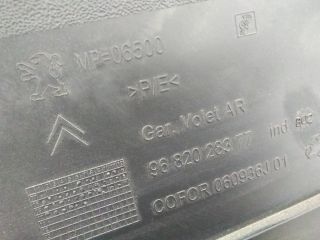 bontott PEUGEOT PARTNER Csomagtérajtó Kárpit