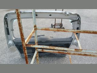 bontott PEUGEOT PARTNER Csomagtérajtó (Részeivel)