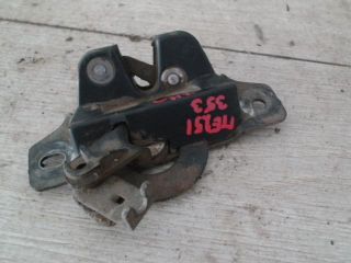 bontott PEUGEOT PARTNER Csomagtérajtó Ütköző