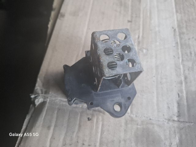 bontott PEUGEOT PARTNER Előtét Ellenállás Hűtőventilátor