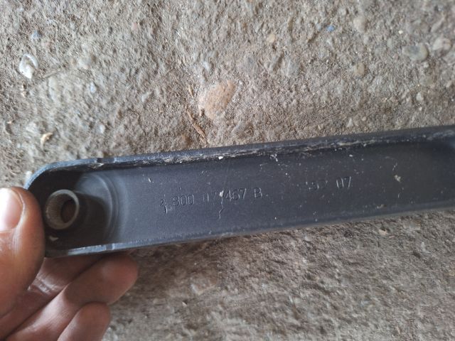 bontott PEUGEOT PARTNER Első Ablaktörlő Kar