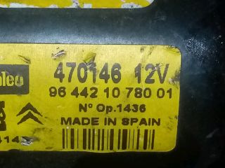 bontott PEUGEOT PARTNER Első Ablaktörlő Motor