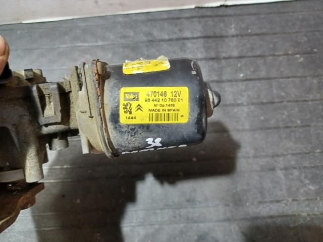 bontott PEUGEOT PARTNER Első Ablaktörlő Motor