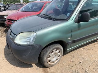 bontott PEUGEOT PARTNER Első Ablaktörlő Szerkezet Motorral