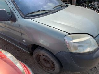 bontott PEUGEOT PARTNER Első Ablaktörlő Szerkezet Motorral