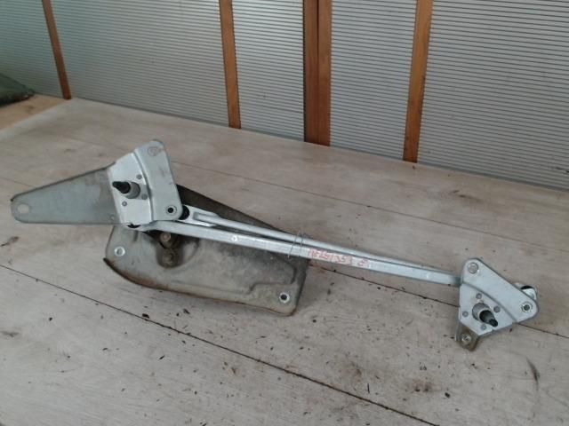 bontott PEUGEOT PARTNER Első Ablaktörlő Szerkezet Motorral