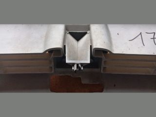 bontott PEUGEOT PARTNER Első Lökhárító Díszléc