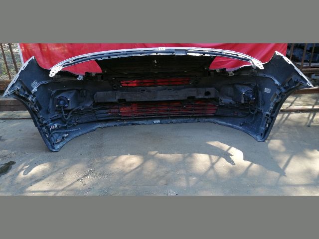 bontott PEUGEOT PARTNER Első Lökhárító (Részeivel)