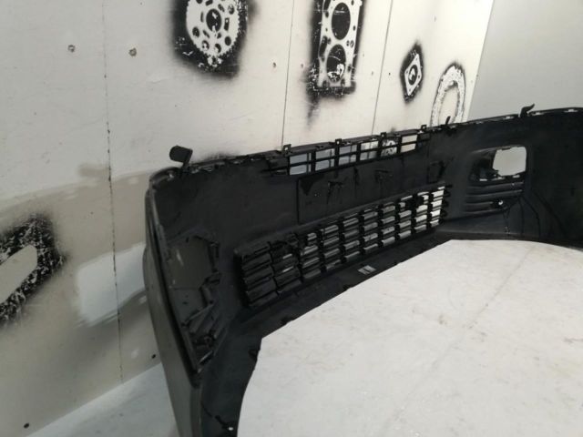 bontott PEUGEOT PARTNER Első Lökhárító (Üresen)