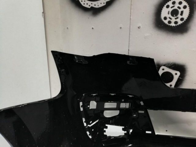 bontott PEUGEOT PARTNER Első Lökhárító (Üresen)