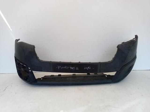 bontott PEUGEOT PARTNER Első Lökhárító (Üresen)