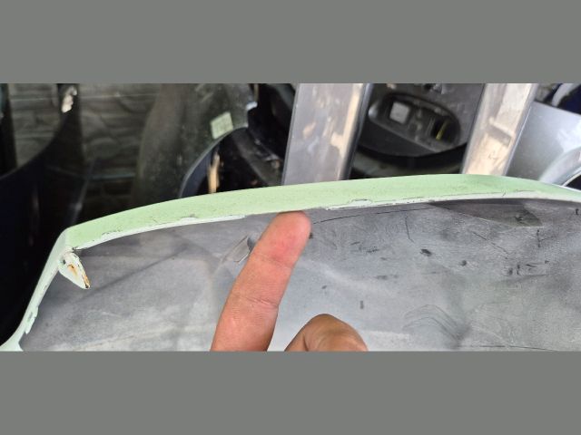 bontott PEUGEOT PARTNER Első Lökhárító (Üresen)