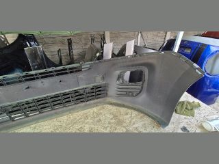 bontott PEUGEOT PARTNER Első Lökhárító (Üresen)