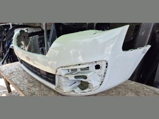 bontott PEUGEOT PARTNER Első Lökhárító (Üresen)