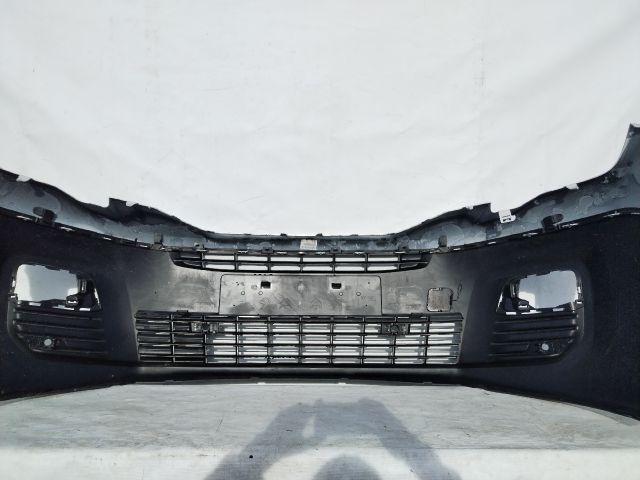 bontott PEUGEOT PARTNER Első Lökhárító (Üresen)