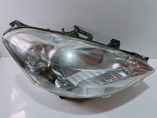 bontott PEUGEOT PARTNER Fényszóró (Pozíciófüggetlen)