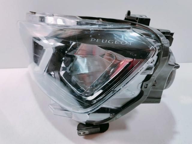bontott PEUGEOT PARTNER Fényszóró (Pozíciófüggetlen)