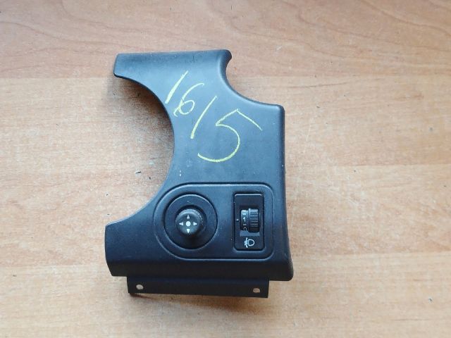 bontott PEUGEOT PARTNER Fényszórómagasság Állító Kapcsoló