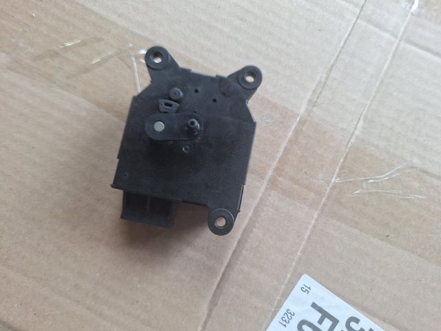 bontott PEUGEOT PARTNER Fűtés Állító Motor