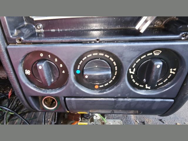 bontott PEUGEOT PARTNER Fűtéskapcsoló (Nem klímás)