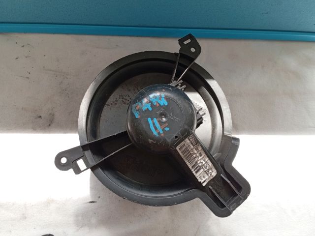 bontott PEUGEOT PARTNER Fűtőmotor (Klímás)