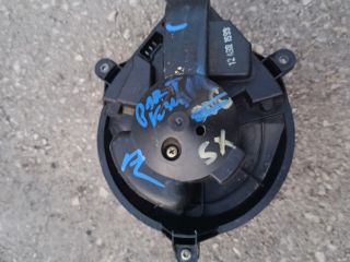 bontott PEUGEOT PARTNER Fűtőmotor (Klímás)