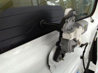 bontott PEUGEOT PARTNER Hátsó Ablaktörlő Motor