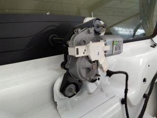 bontott PEUGEOT PARTNER Hátsó Ablaktörlő Motor