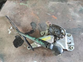 bontott PEUGEOT PARTNER Hátsó Ablaktörlő Motor