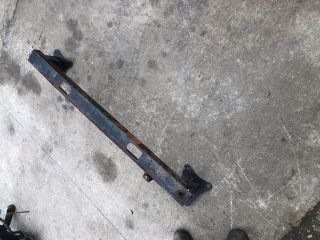 bontott PEUGEOT PARTNER Hátsó Lökhárító Merevítő (Fém)