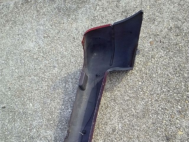 bontott PEUGEOT PARTNER Hátsó Lökhárító (Részeivel)