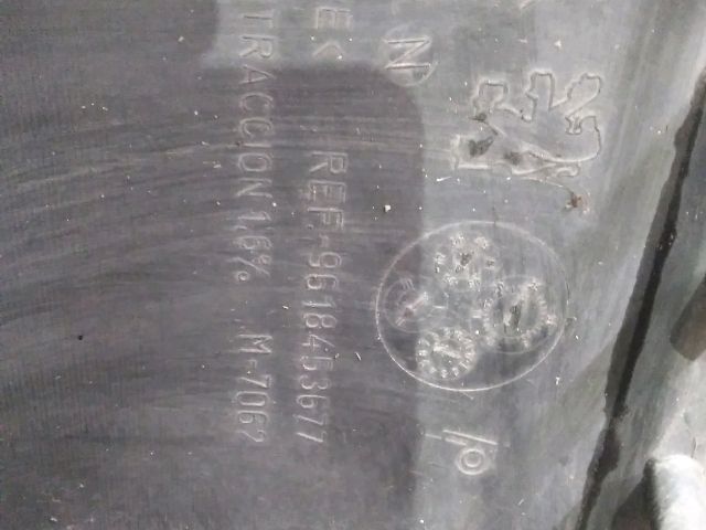 bontott PEUGEOT PARTNER Hátsó Lökhárító (Üresen)