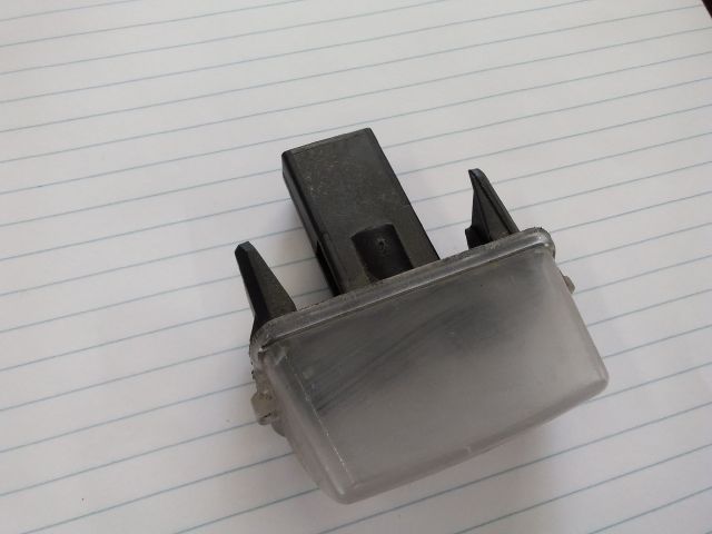 bontott PEUGEOT PARTNER Hátsó Rendszámtábla Világítás