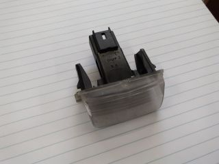 bontott PEUGEOT PARTNER Hátsó Rendszámtábla Világítás