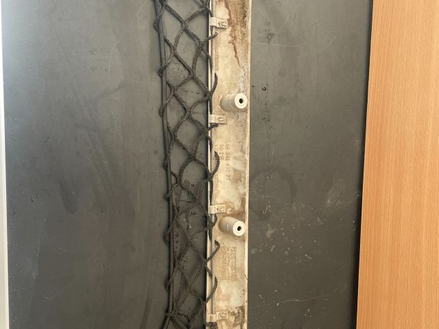 bontott PEUGEOT PARTNER Hátsó Tároló Rekesz