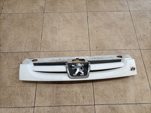 bontott PEUGEOT PARTNER Hűtőrács