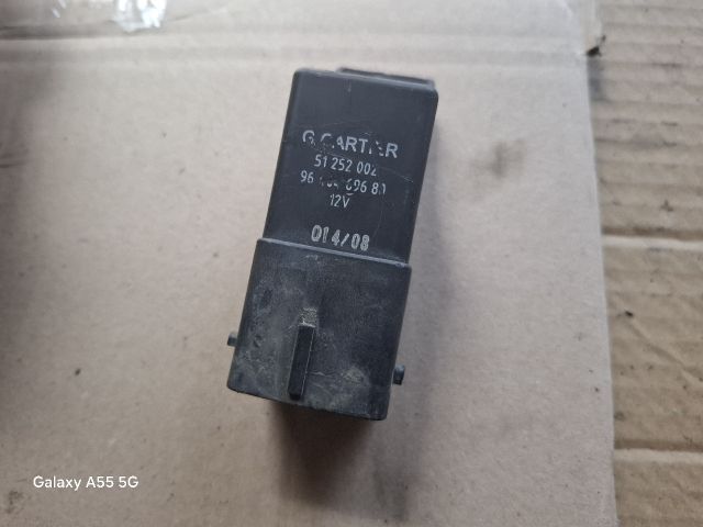 bontott PEUGEOT PARTNER Izzító Relé