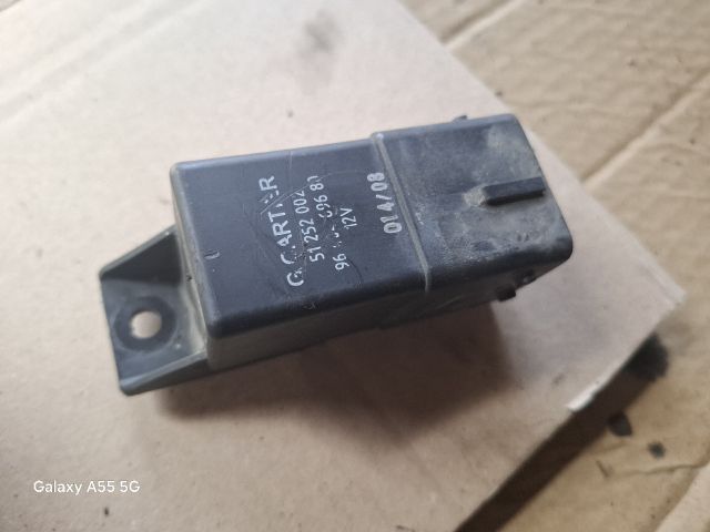 bontott PEUGEOT PARTNER Izzító Relé