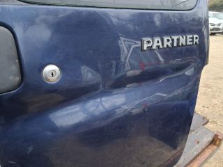 bontott PEUGEOT PARTNER Jobb Csomagtérajtó (Részeivel)
