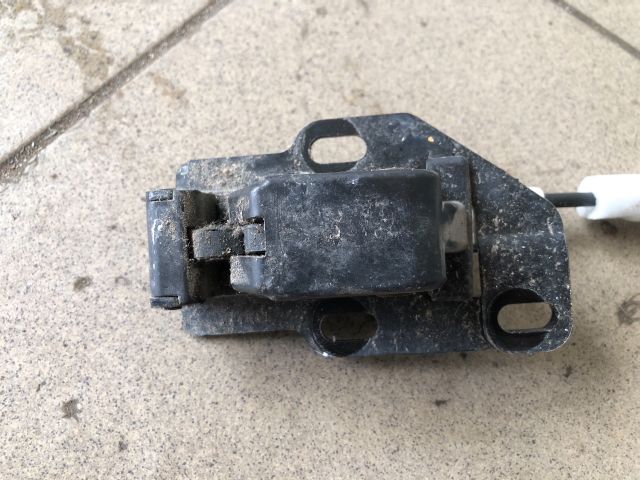 bontott PEUGEOT PARTNER Jobb Csomagtérajtó Zárszerkezet