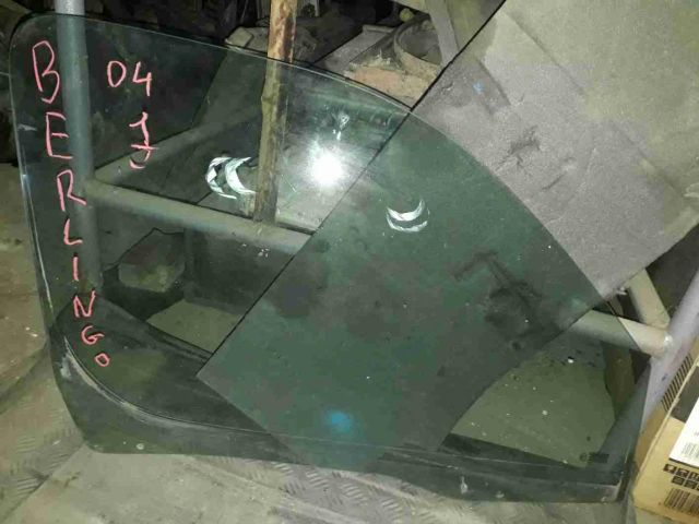 bontott PEUGEOT PARTNER Jobb első Ablak