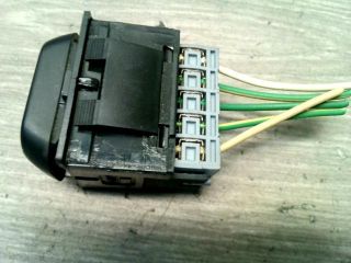 bontott PEUGEOT PARTNER Jobb első Ablakemelő Kapcsoló