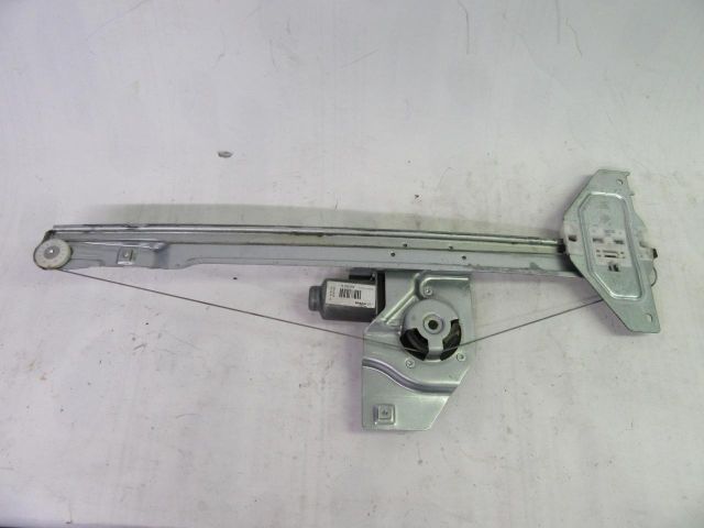 bontott PEUGEOT PARTNER Jobb első Ablakemelő Szerkezet (Elektromos)