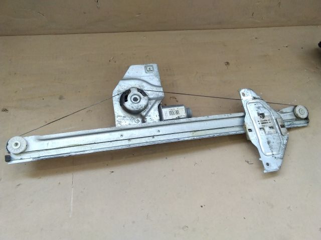 bontott PEUGEOT PARTNER Jobb első Ablakemelő Szerkezet (Elektromos)