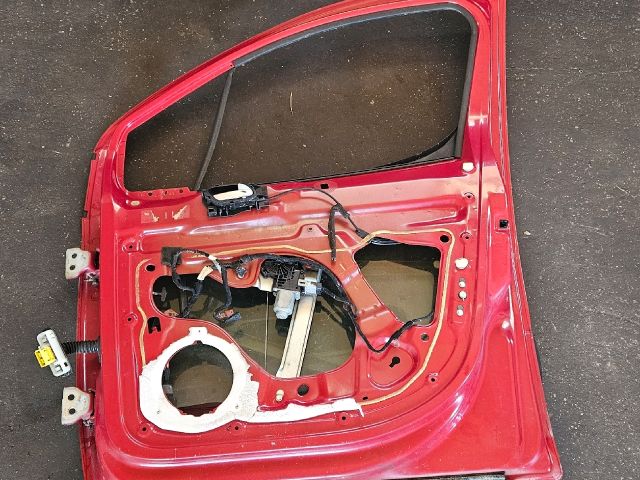 bontott PEUGEOT PARTNER Jobb első Ajtó (Részeivel)