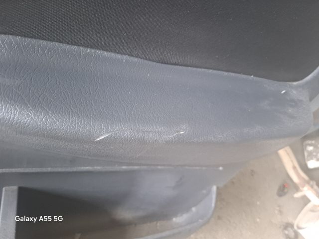 bontott PEUGEOT PARTNER Jobb első Ajtó (Részeivel)